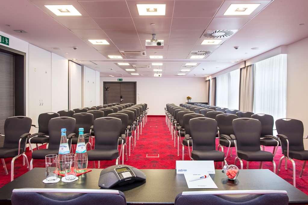 Park Inn By Radisson Luxembourg City Kemudahan gambar